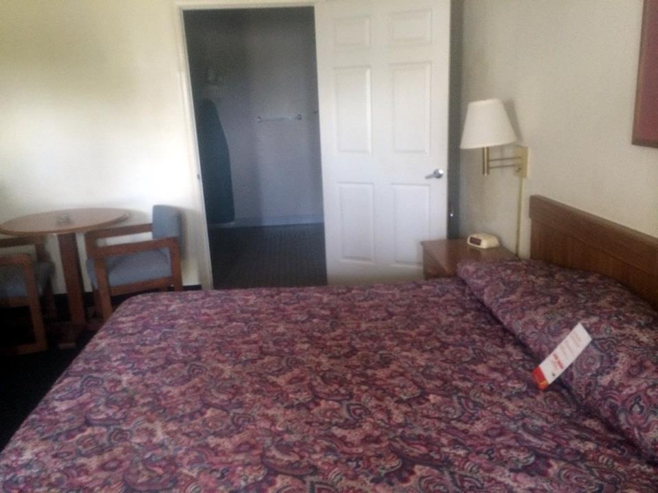 Americas Best Value Inn Edenton Szoba fotó